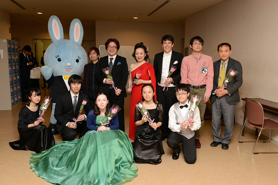 生きる 〜2019 New Year 若い命を支えるコンサート〜